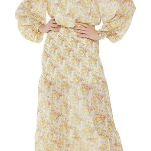 Practically brand new! Floral off-the-shoulder chiffon floral dress!